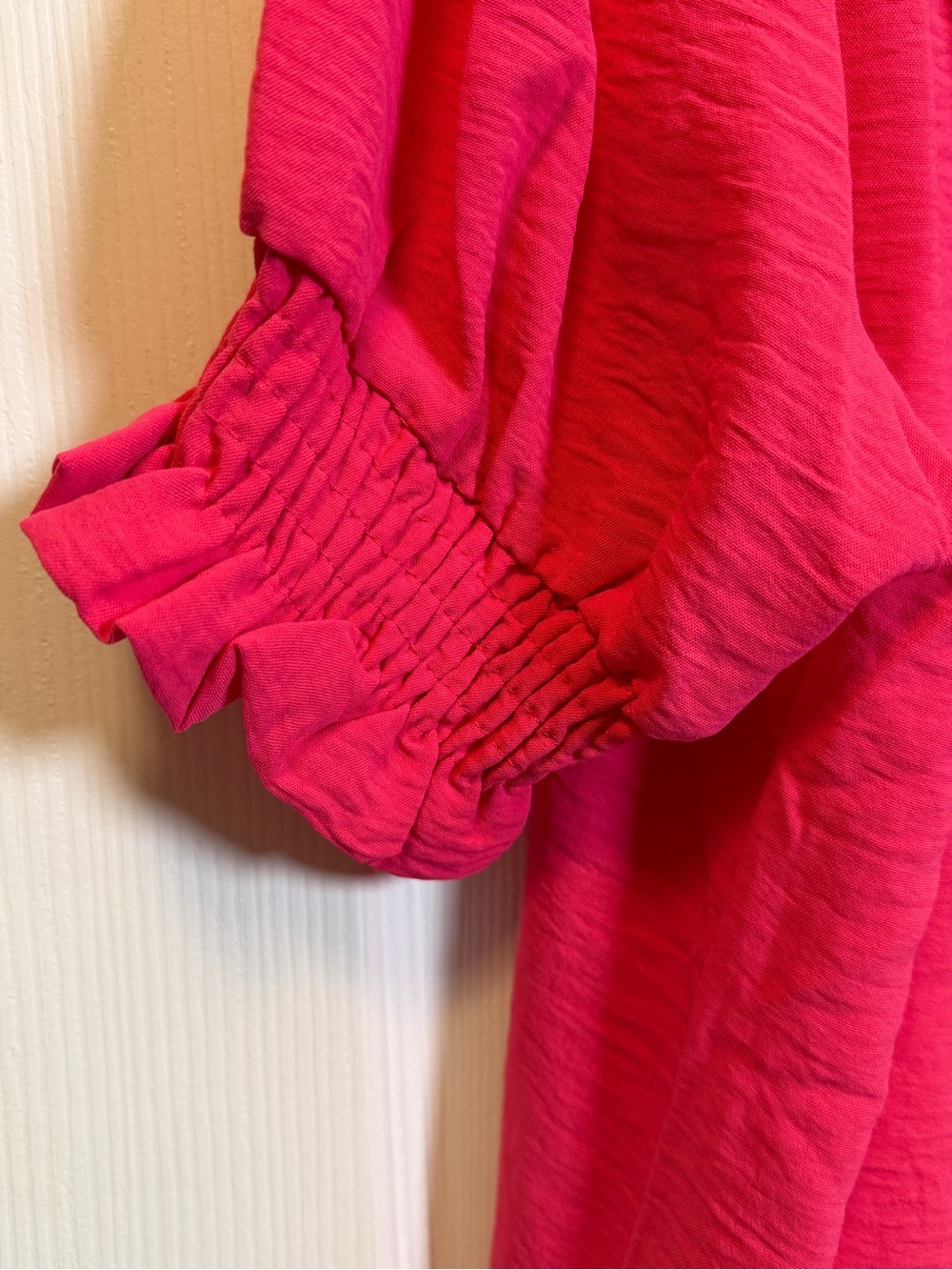 Sage Vell Hot Pink Ruffle V Neck Blouse Smocked Sleeve Top XL - Picture 3 of 9